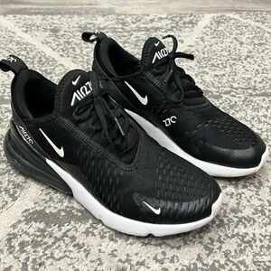 Nike Women's Air Max 270